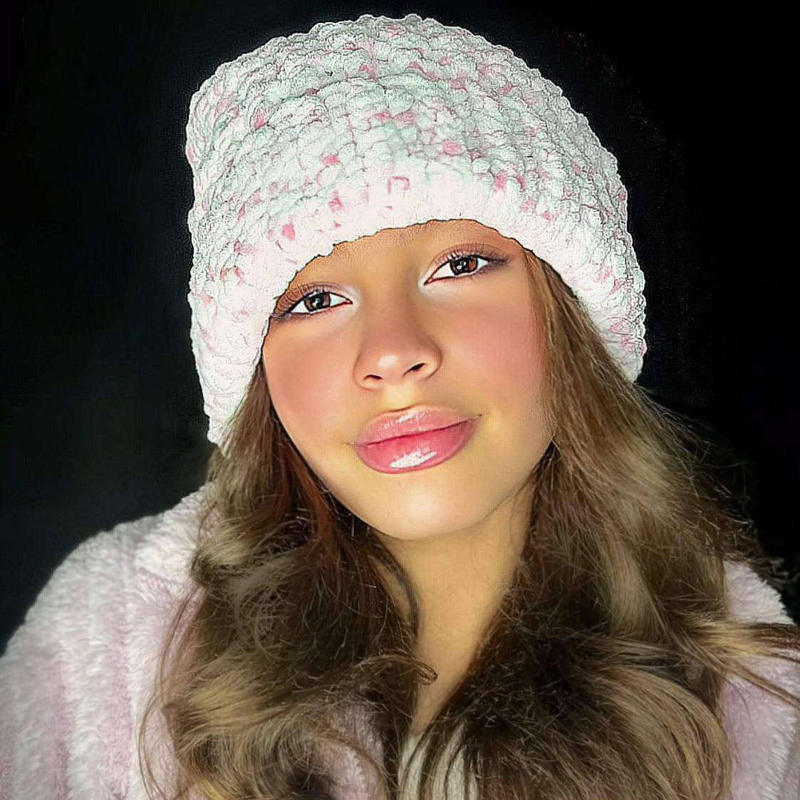 "Rose Dream" Mega Beanie